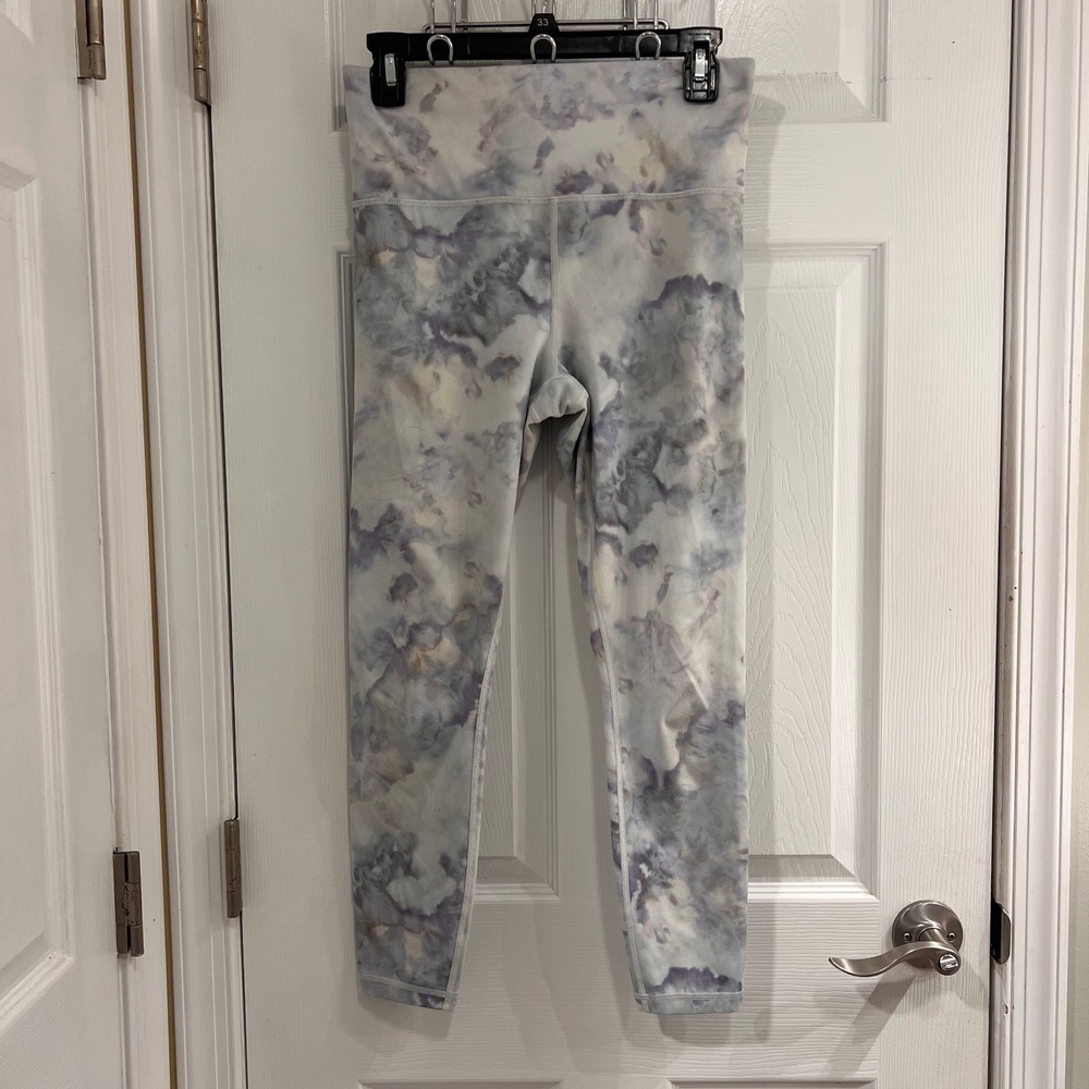 Athleta Elation Snow‎ Dye 7/8 Tight Leggings